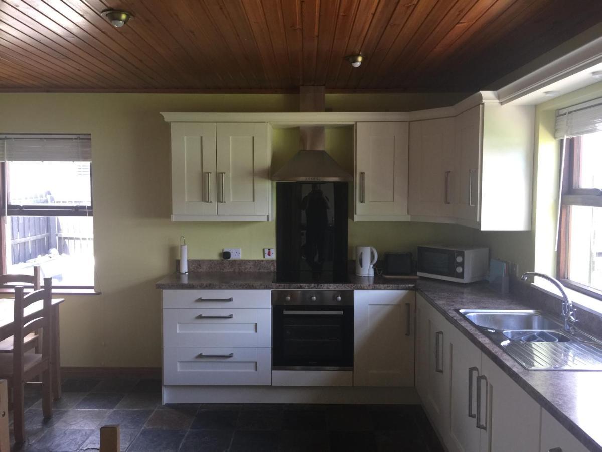 Holiday Home in Ballycastle - Fáinne na Cairde Exterior foto